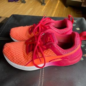 Women’s Puma Shoes